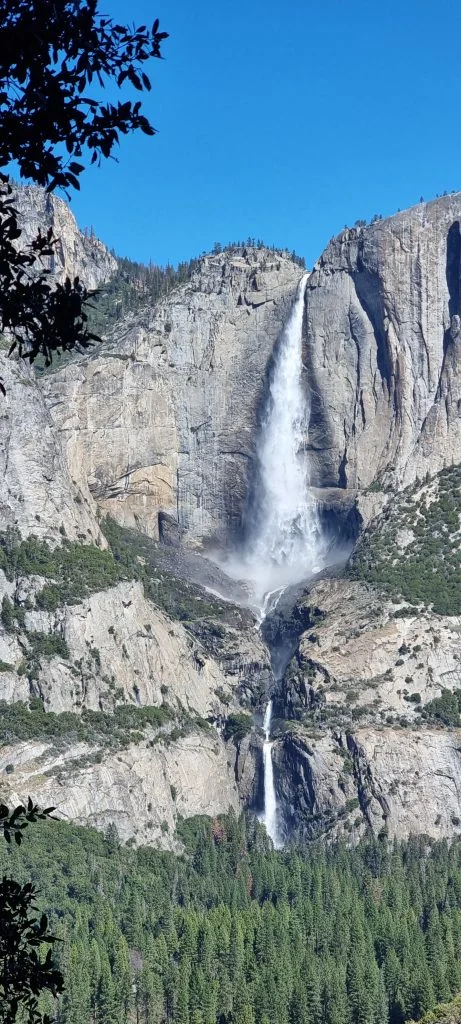 yosemite national park A Symphony of Granite and Waterfalls 1