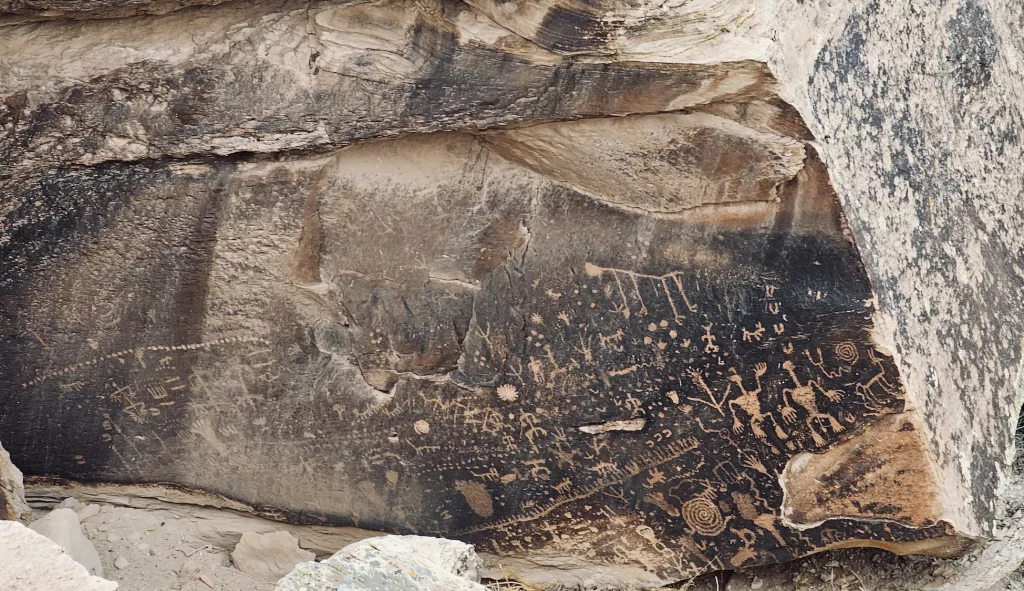 petroglyphs at the petrified forest national park dec 2023
